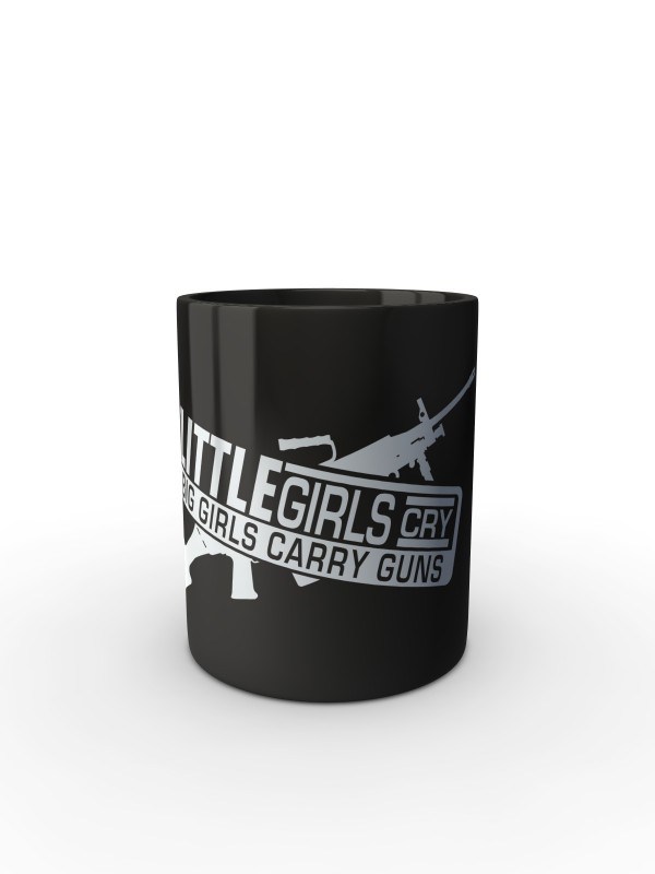 Černý hrnek LITTLE GIRLS CRY BIG GIRLS CARRY GUNS M249
