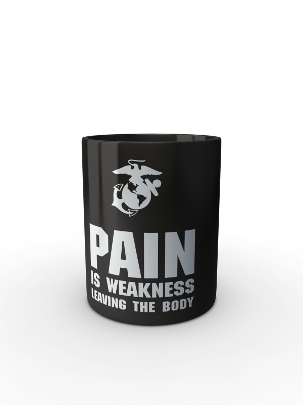 Černý hrnek USMC PAIN IS WEAKNESS LEAVING THE BODY