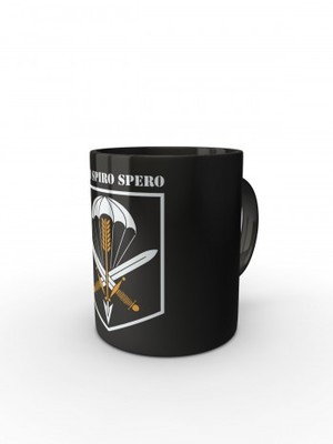 Černý hrnek CAF 601. SKSS Dum Spiro Spero