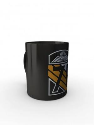 Černý hrnek CAF Legacy of 71st Airborne Battalion