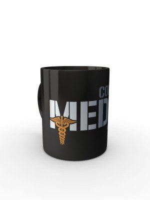 Černý hrnek Combat Medic - GOES TO PPVB
