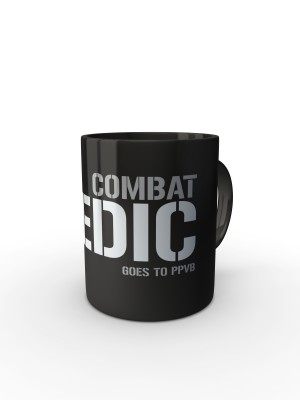 Černý hrnek Combat Medic - GOES TO PPVB