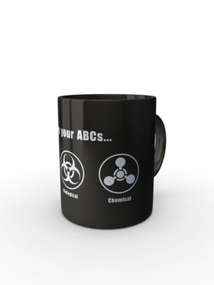 Černý hrnek Learn your ABCs