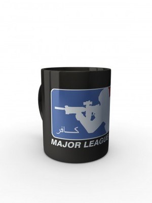 Černý hrnek Major League Infidel