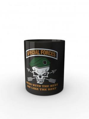 Černý hrnek Special Forces Mess With The Best Die Like The Rest