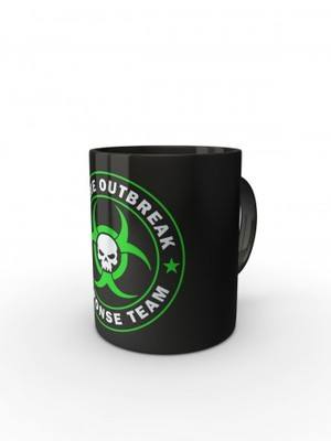 Černý hrnek Zombie Outbreak Response Team Skull